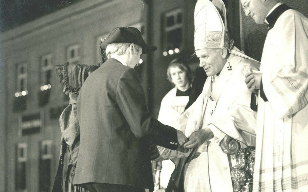 Heinrich Wirsching mit Papst Johannes Paul II Heinrich Wirsching mit Papst Johannes Paul II